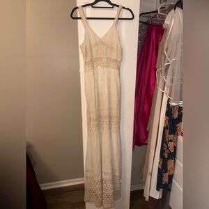 Ranna Gill Boho Cream Wedding Dress Size 2